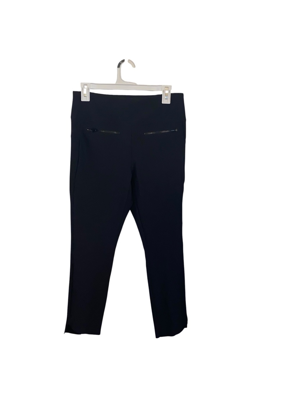Authentic Athleta Venice Pintuck Ankle Pants in a classic black colorway